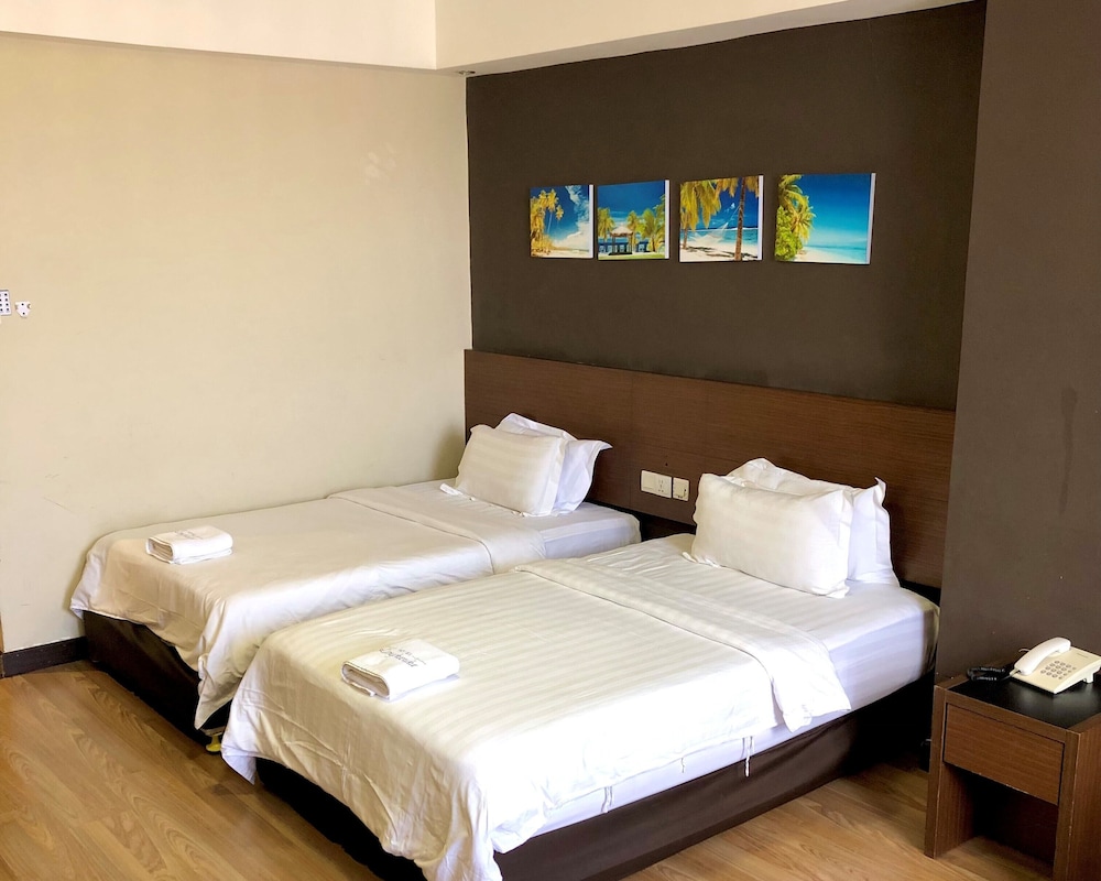 Deluxe Room, 2 Twin Beds - Photo 2