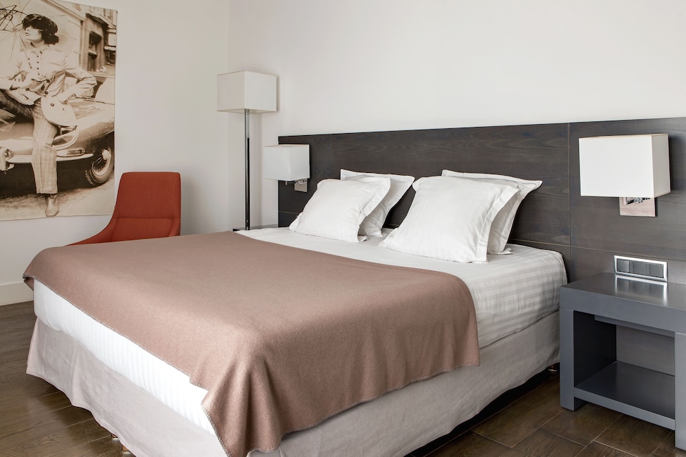 Superior Double Room, 1 Queen Bed, Terrace - Photo 6