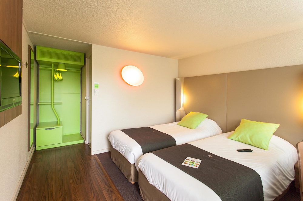 Standard Room, 2 Twin Beds - Photo 3