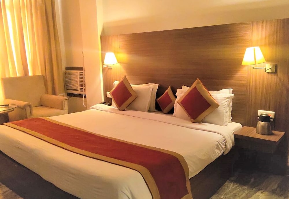 Deluxe Room - Photo 1