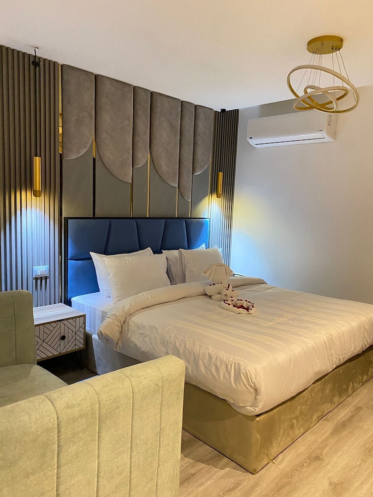 Junior Suite, 1 Bedroom, City View