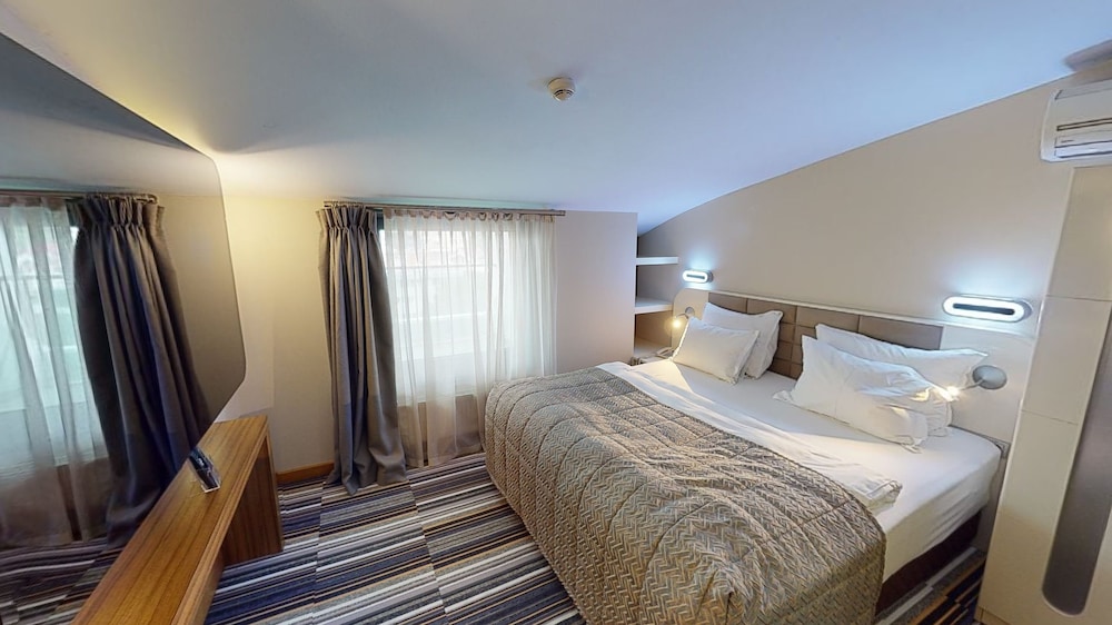 KING SUITE,SEHIR MANZARALI ODA photo 1