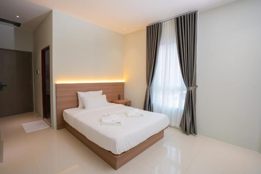 Deluxe Double Room - Photo 1