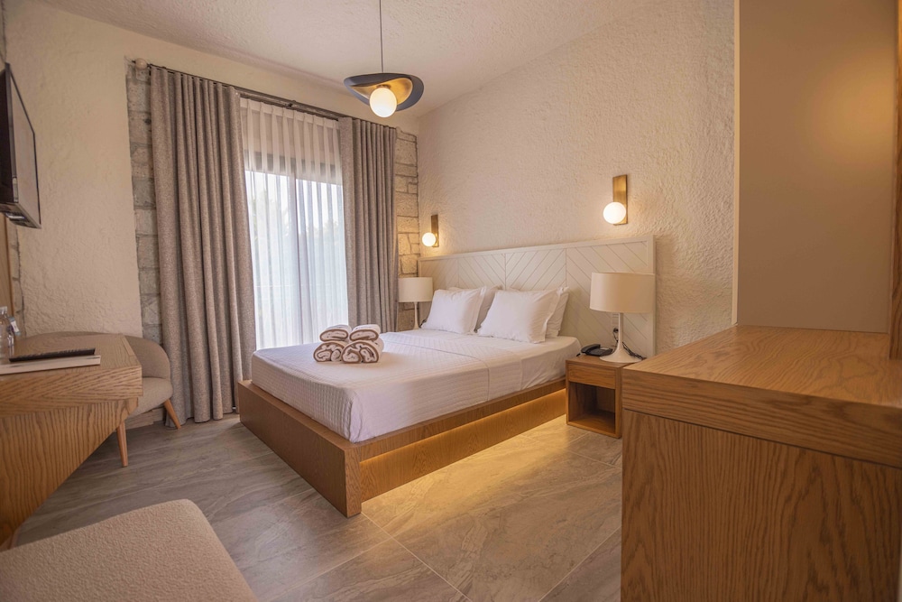 Standard Room - Photo 11