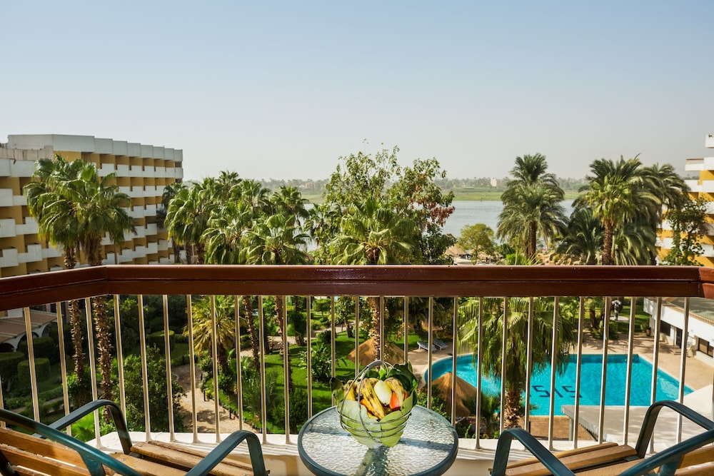 Standard Double, Nile view for Egyptians only - Photo 3