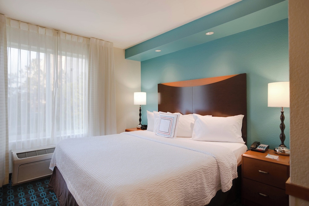 Studio Suite, 1 King Bed with Sofa bed photo 1