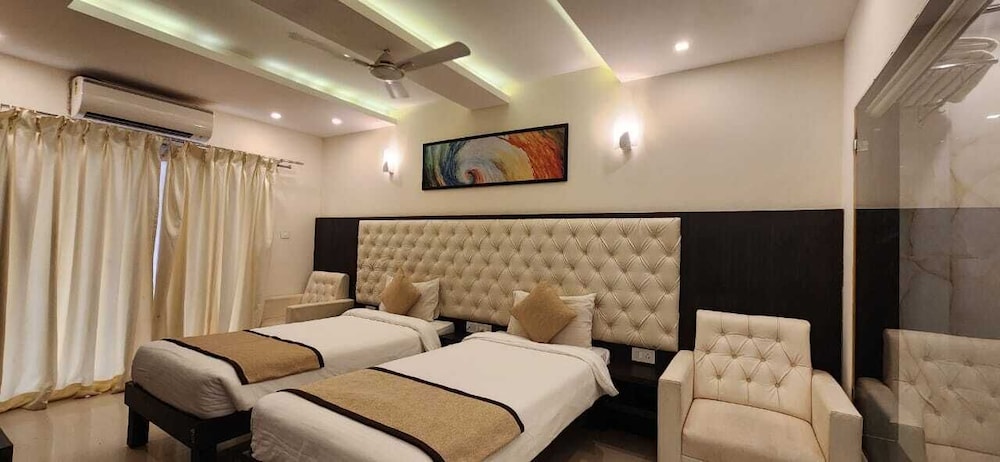 Deluxe Twin Room - Photo 4