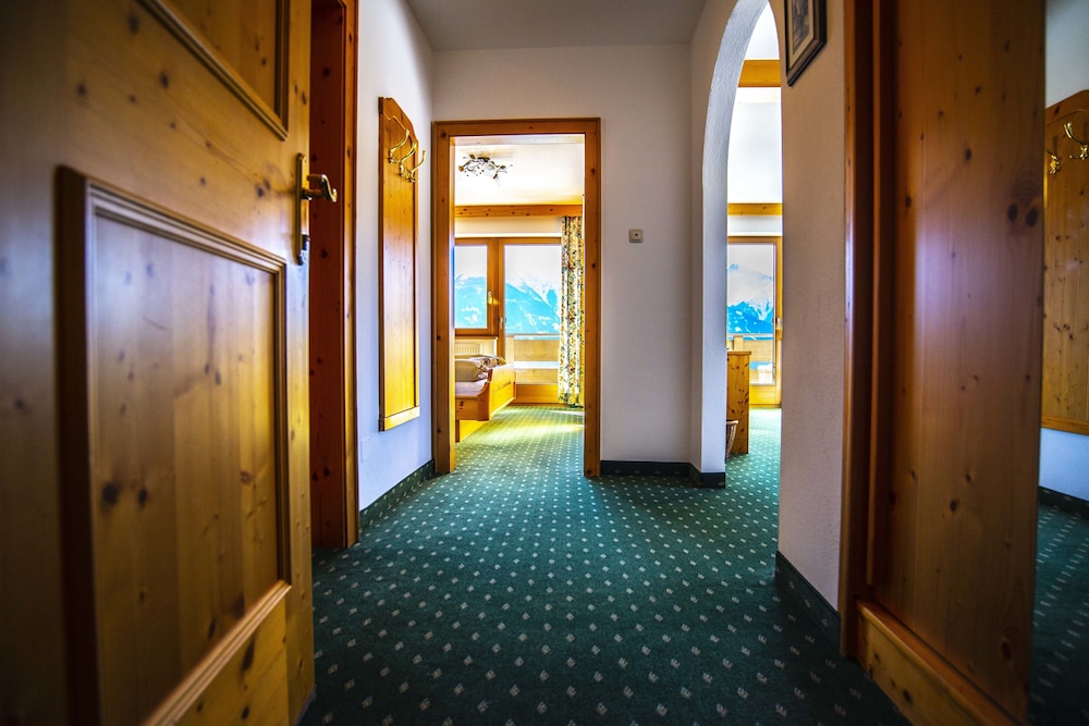 Comfort Suite, Mountain View photo 2