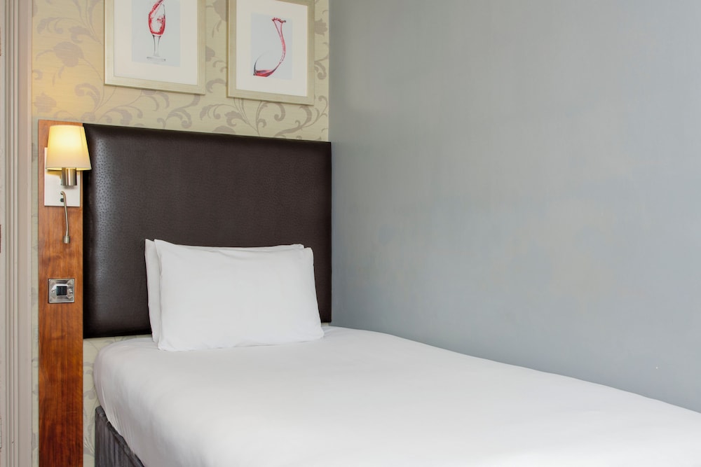 Standard Room, 1 Twin Bed, Non Smoking photo 3