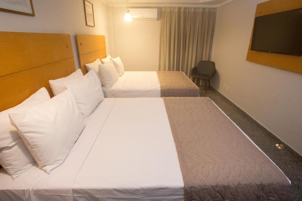 Deluxe Quadruple Room - Photo 1
