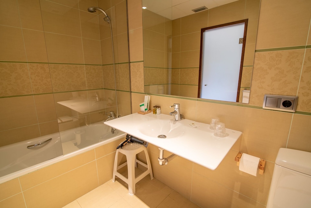 Double Room, Balcony, River View photo 2