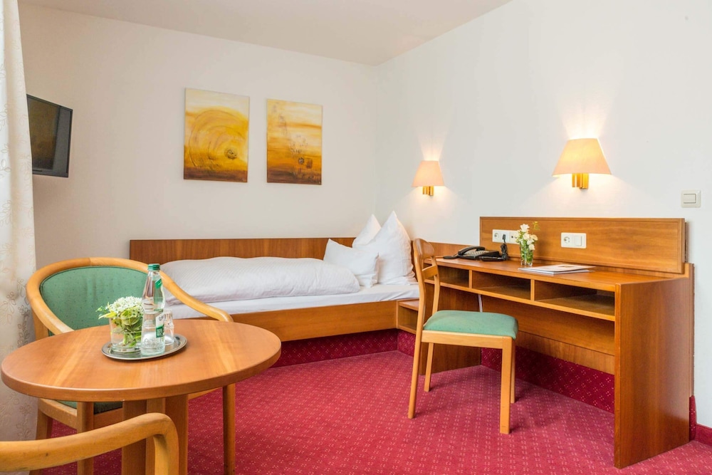 Comfort Single Room