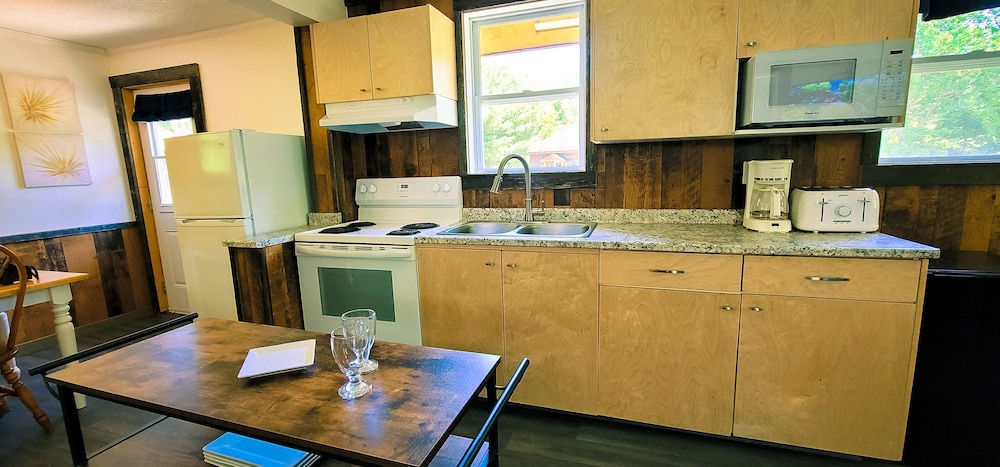 Family Chalet, 3 Bedrooms, Non Smoking, Kitchen photo 3
