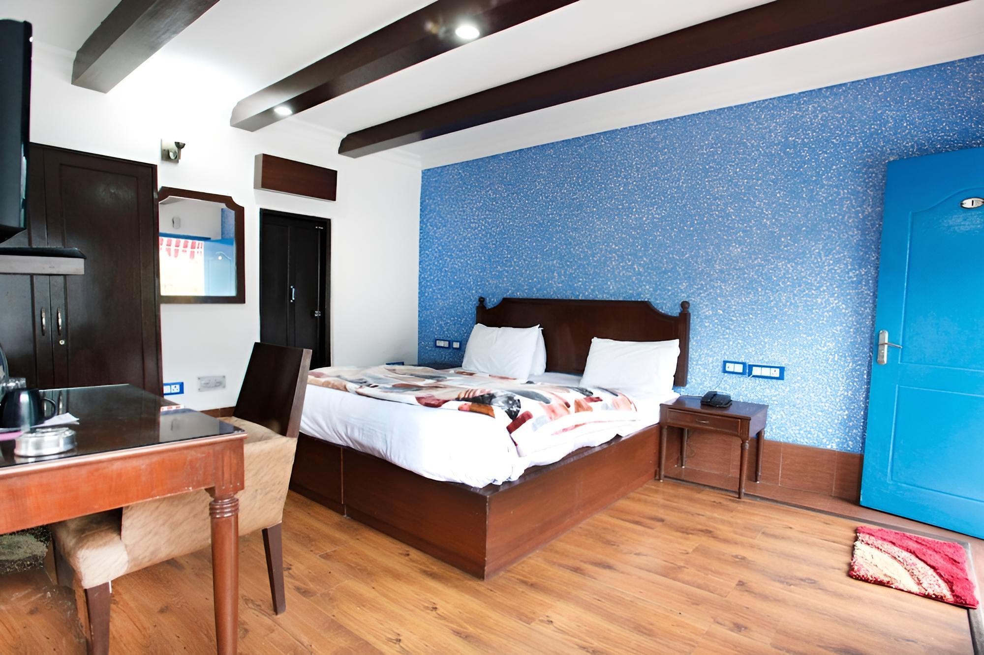 Executive Room photo 3
