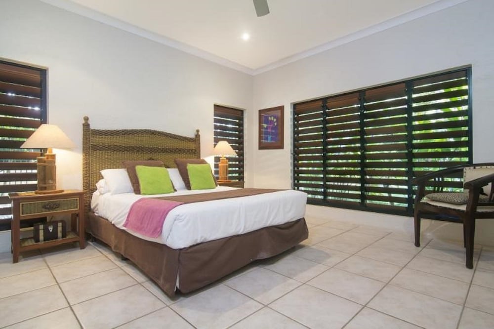 Luxury House, 4 Bedrooms, Private Pool, Golf View photo 2