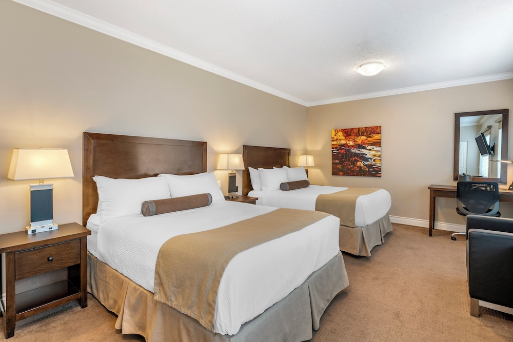 Deluxe Room, 2 Queen Beds photo 1