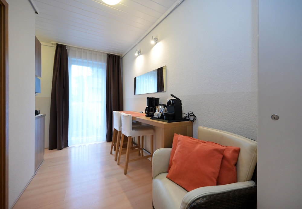 Classic-Apartment, Terrasse, Annex (Bahnhofstr. 70) photo 2