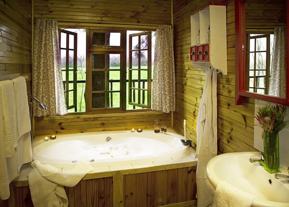 Romantic Tree House, 1 Bedroom (Tree House) photo 3