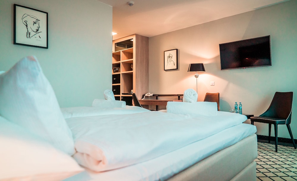 Deluxe Twin Room photo 2