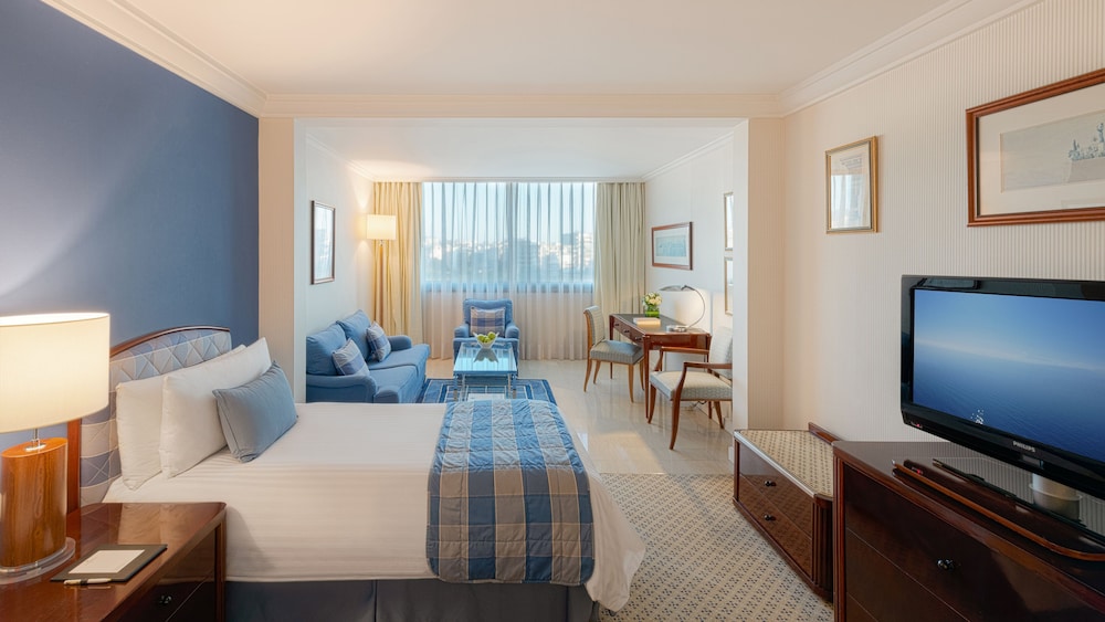 Classic Room, 2 Twin Beds, Club Lounge Access photo 3