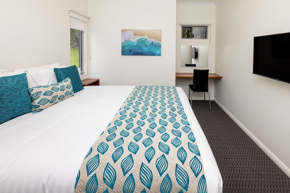 Deluxe Room, 2 Bedrooms, Accessible photo 3