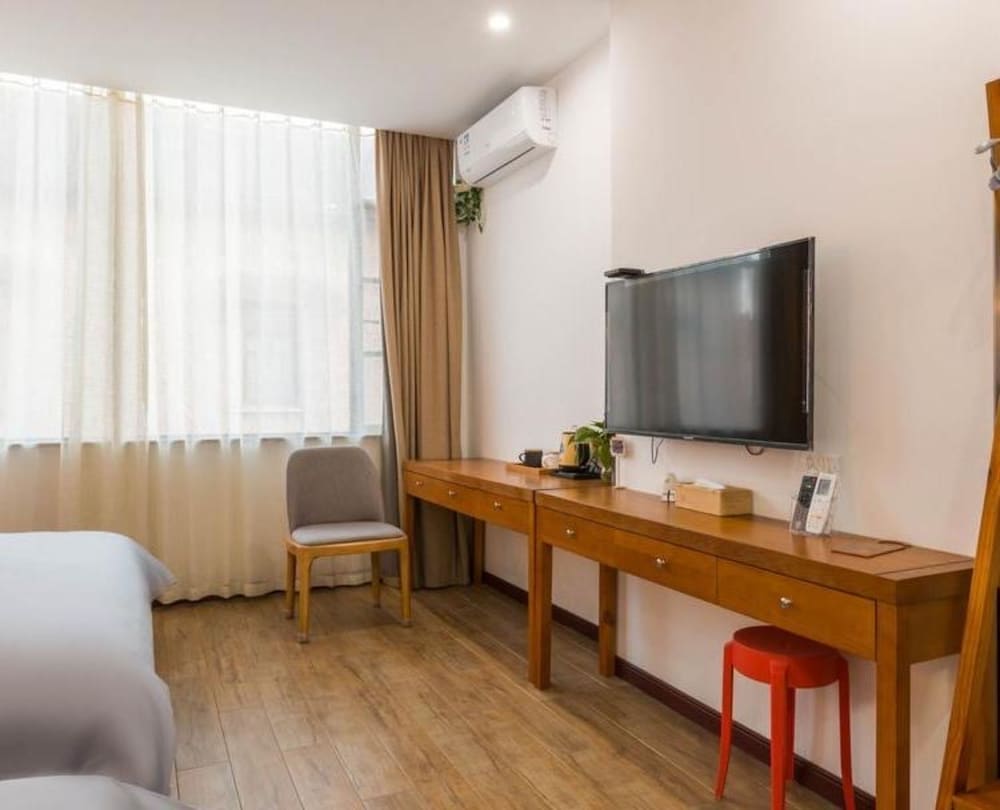 Deluxe Twin Room (Mainland Chinese Citizen Only)