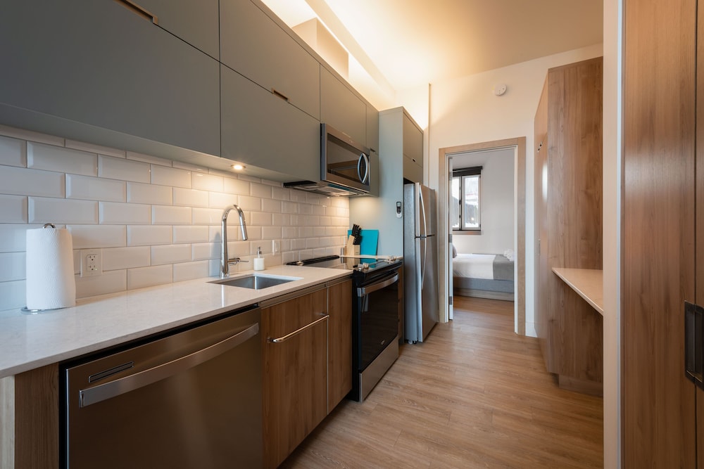 Family Apartment thumbnail 6