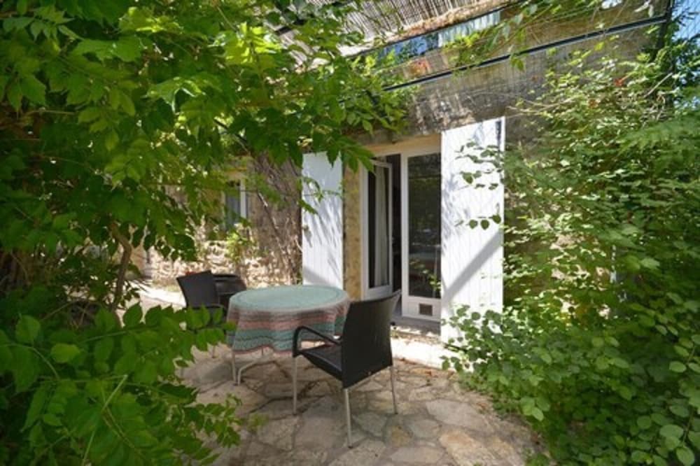 3. Double Room Terrace - Photo 3
