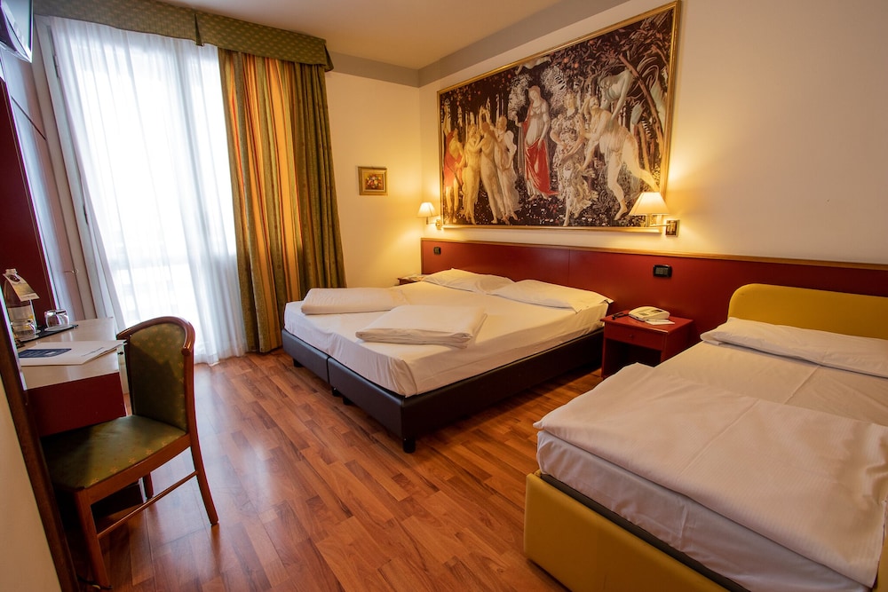 Classic Triple Room