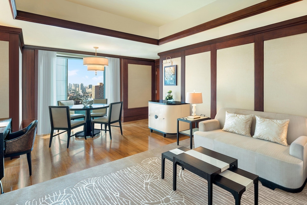 Single Room, 1 Bedroom (Metropolitan Suite)