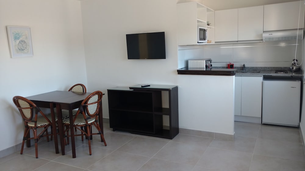 Standard Apartment, 1 King Bed with Sofa bed, Private Bathroom photo 3