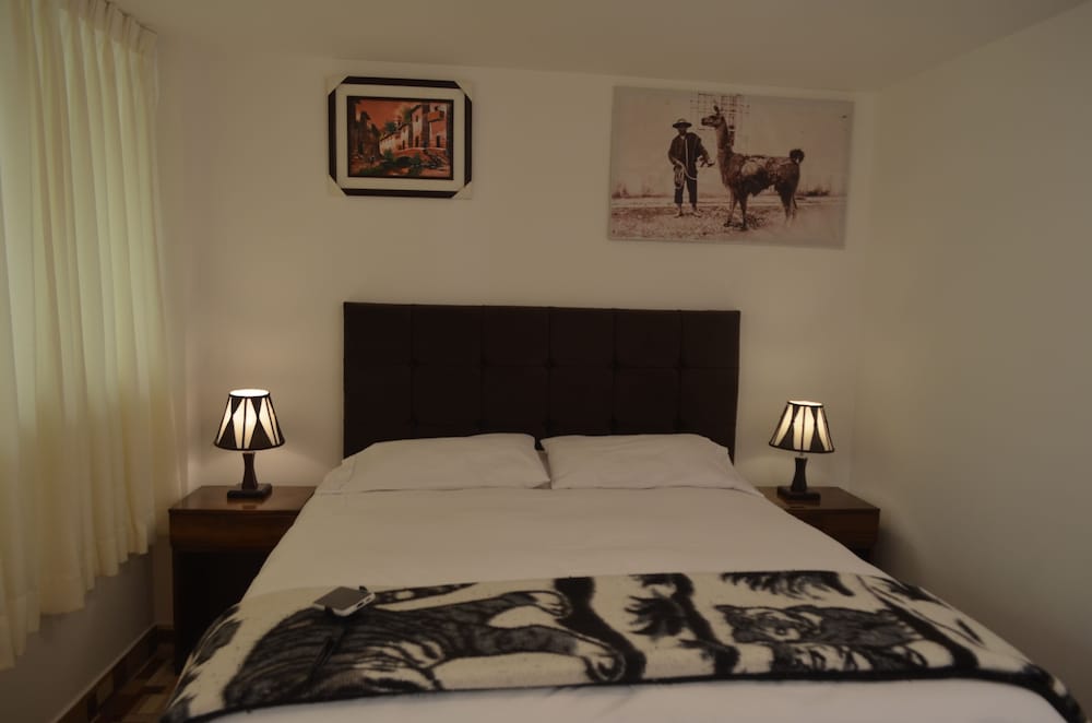 Basic Double Room, 1 Queen Bed photo 2