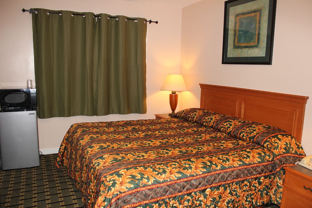 Classic Single Room