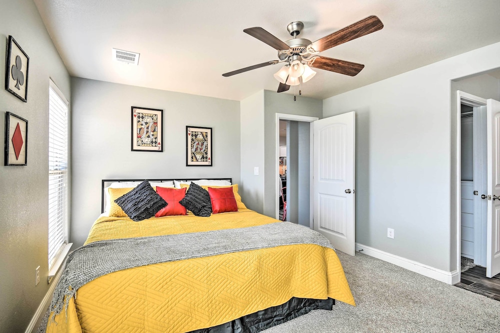 House (4 Bedrooms) photo 2