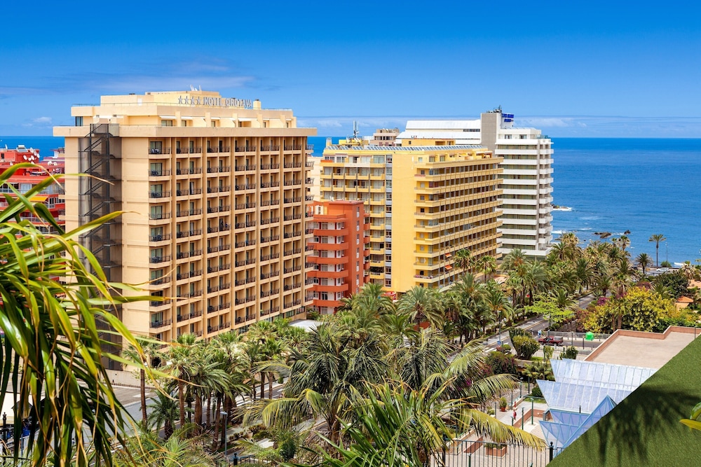 Standard Room, Partial Sea View (3 adults) - Photo 1