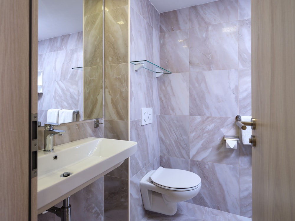 Premium Double Room, City View