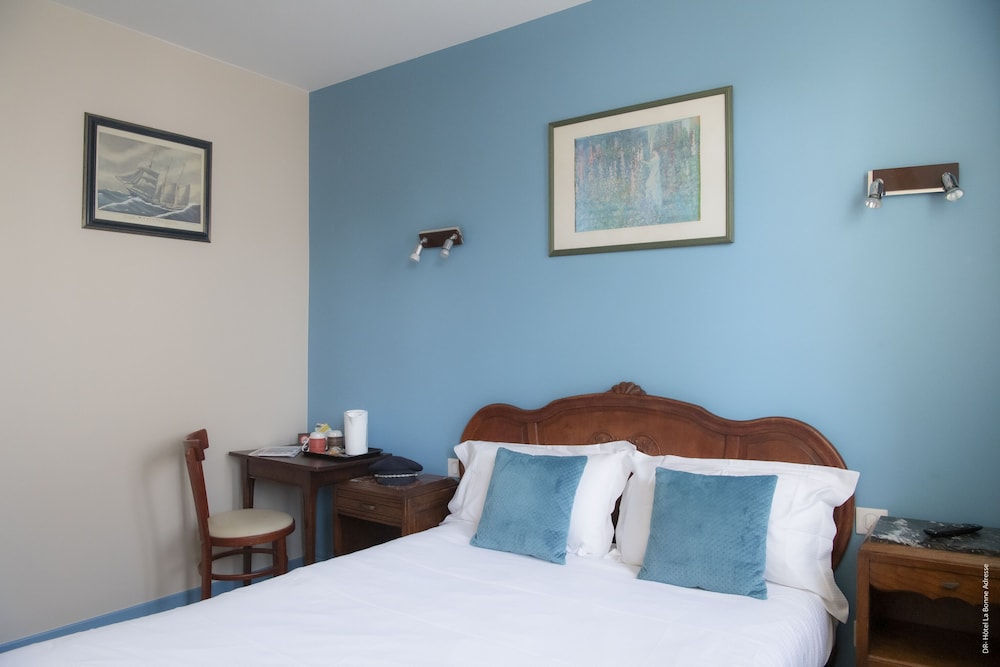Comfort Room - Photo 1