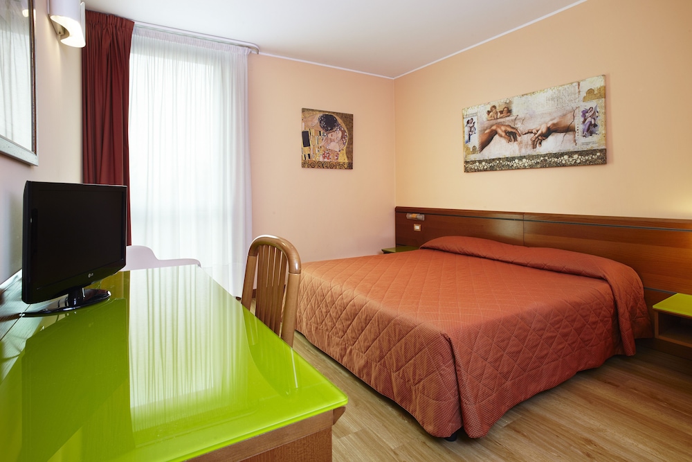 Double Room Single Use photo 3