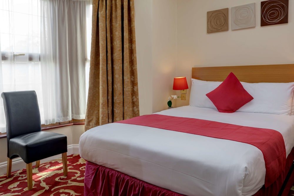Standard Room, 1 Double Bed, Non Smoking - Photo 8