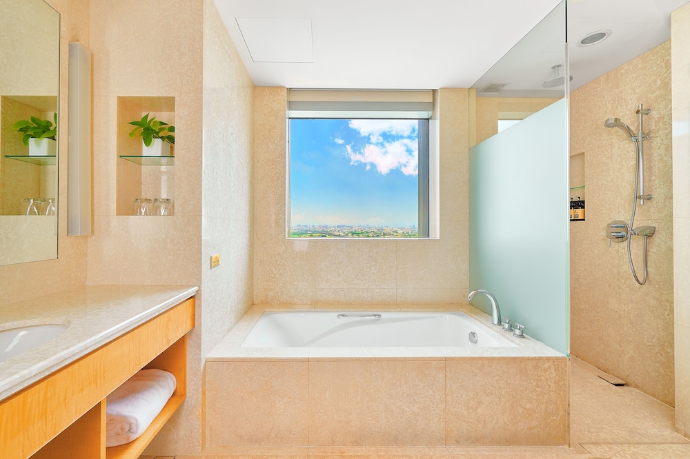 Deluxe Twin Room, 2 Twin Beds - Photo 3