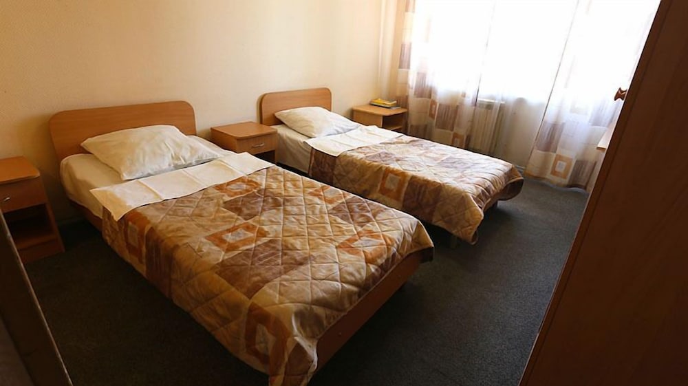 Economy Triple Room