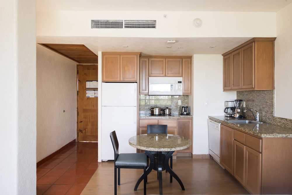 Studio Double w/kitchen - Photo 5