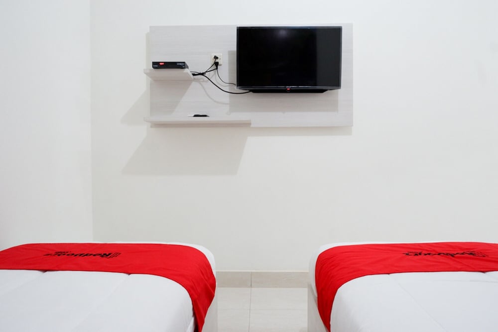 Twin Room - Photo 8