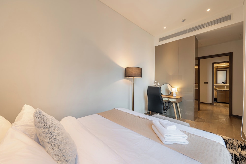 Grand Suite, 1 Bedroom, Club Lounge Access, City View photo 3