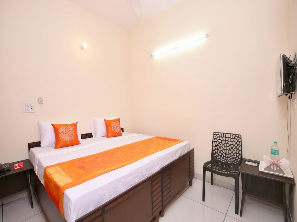 Double Or Twin Room photo 3