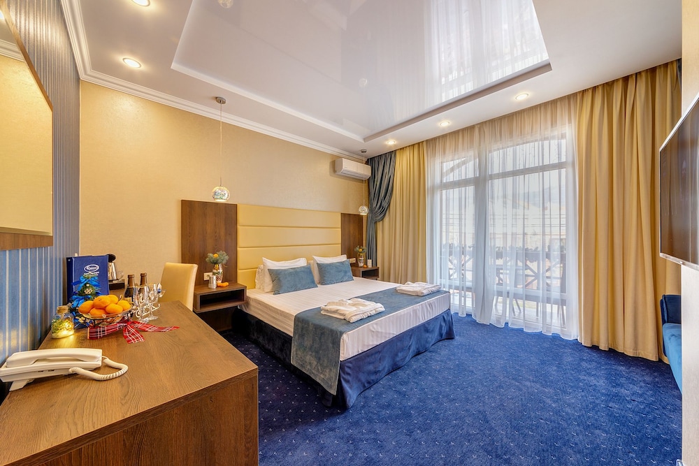 Suite photo 1