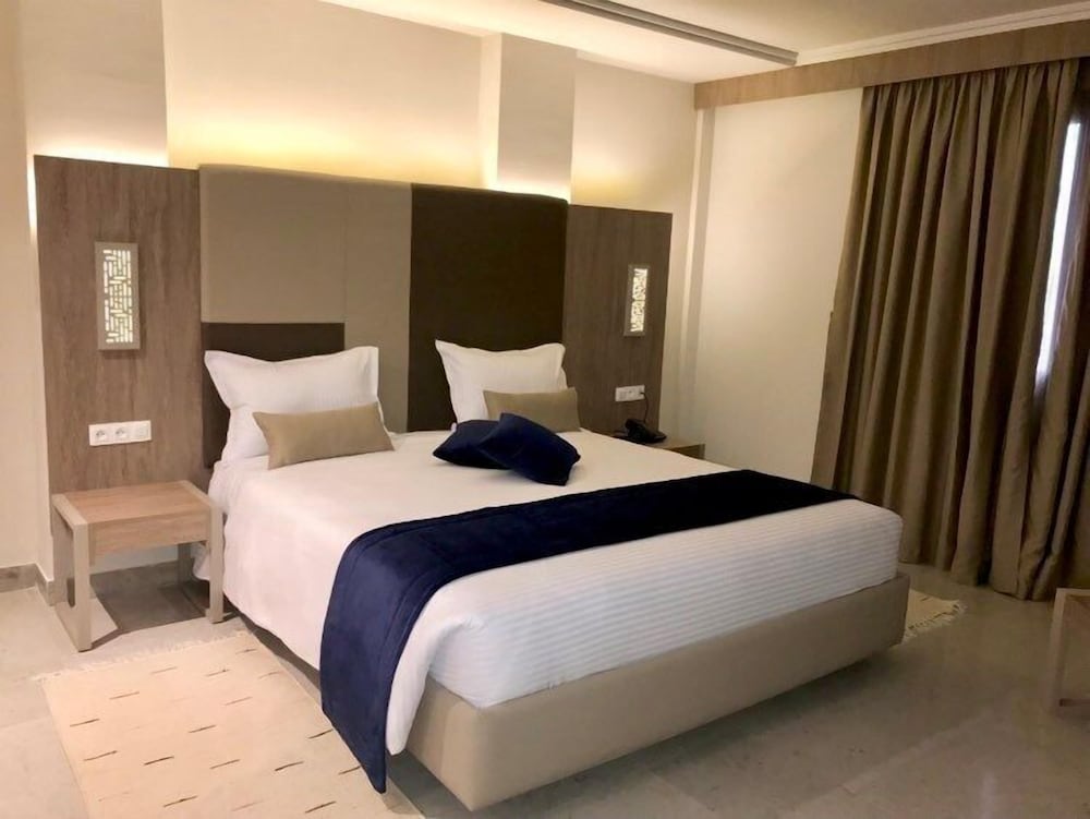 Comfort Room photo 2