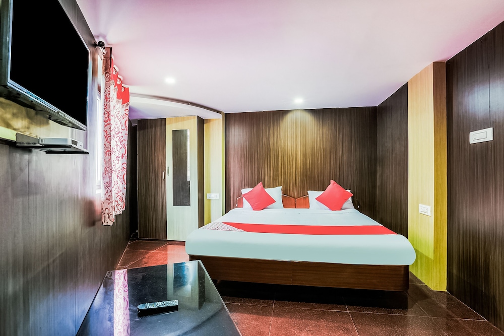 Deluxe Double Or Twin Room, 1 King Bed photo 3