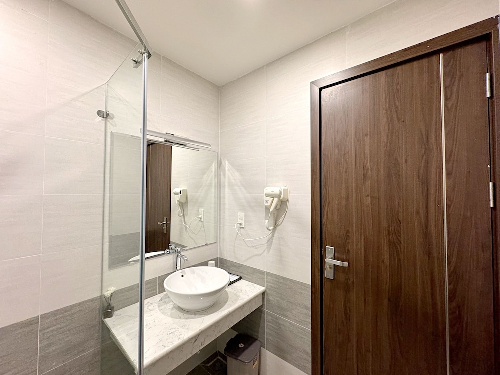 Deluxe Triple Room photo 3