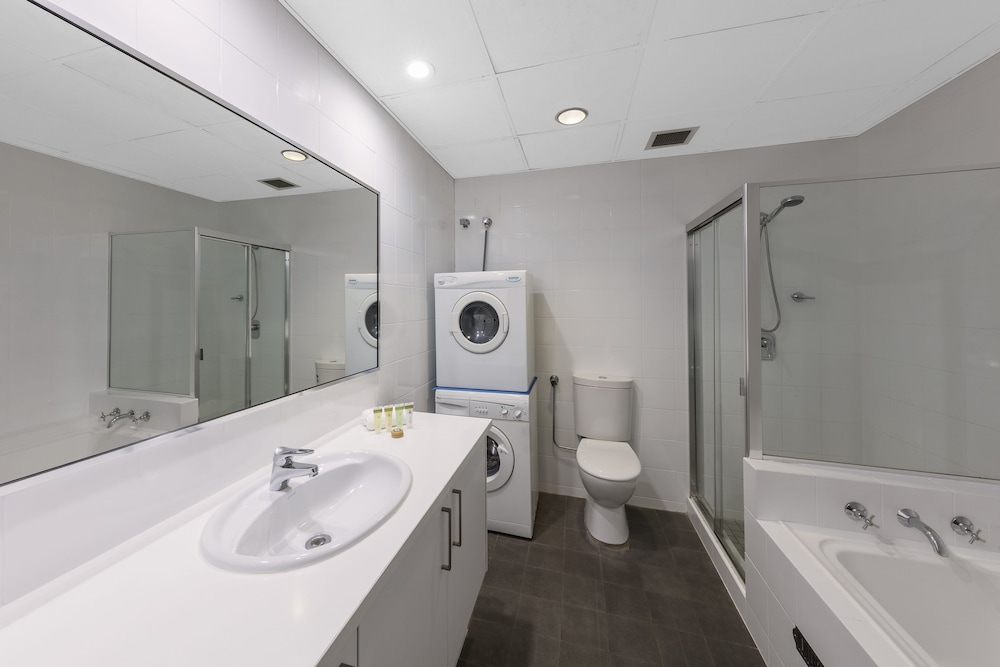 Studio Apartment - Photo 20